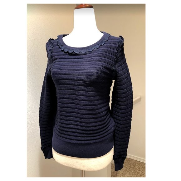 ANN TAYLOR Navy Blue Scalloped Design Sweater - Picture 5 of 5